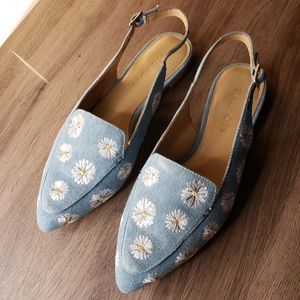 Talbots Daysi Embroidered Slides